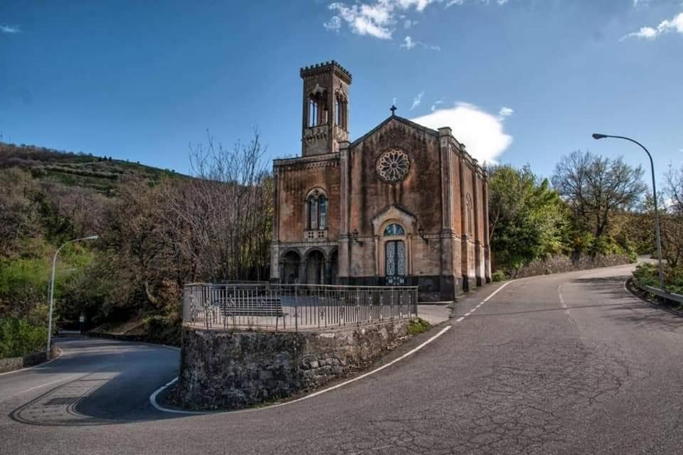 Animosa Suites Castiglione di Sicilia Kültér fotó
